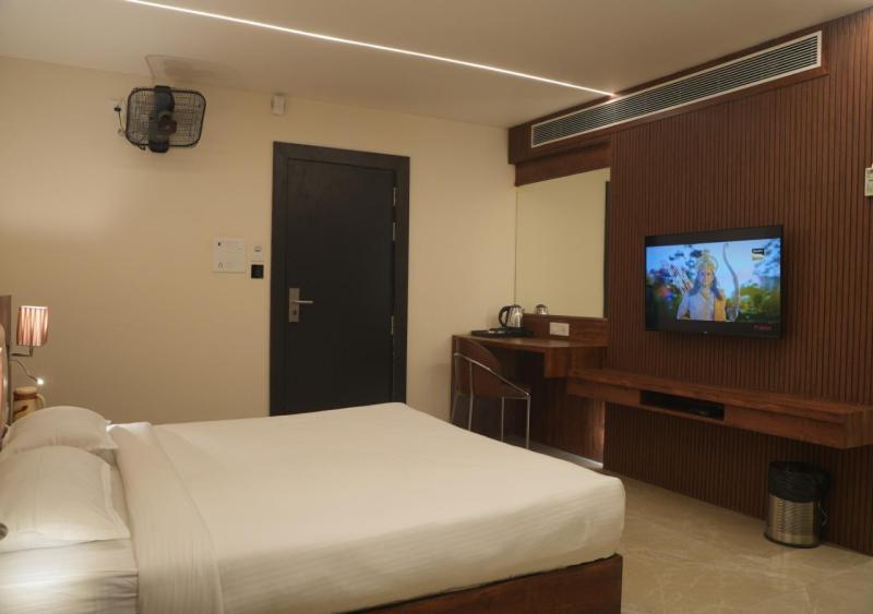 Hotel Jk Celebration Jabalpur Exterior foto